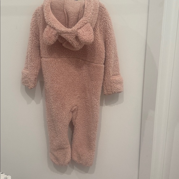North face baby Campshire one piece - pale pink - 12-18months - Picture 3 of 6